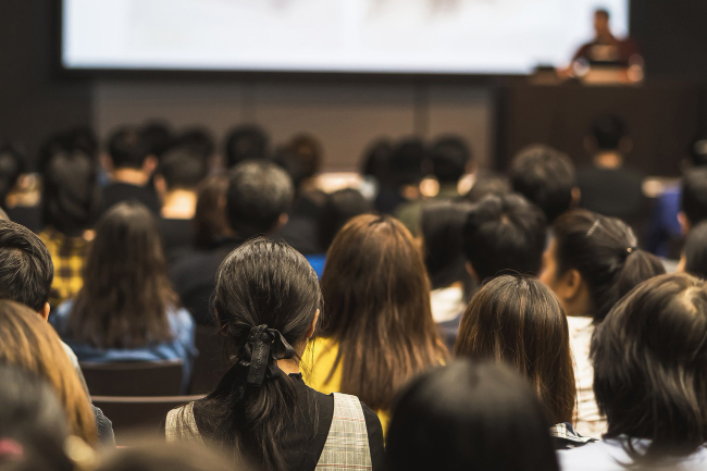 全省保护臭氧层法规政策专题会议在我市召开